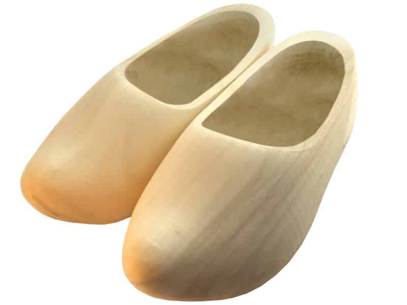 https://www.dutch-clogs.com/wp-content/uploads/2014/11/Blank-Round-Clogs.jpg